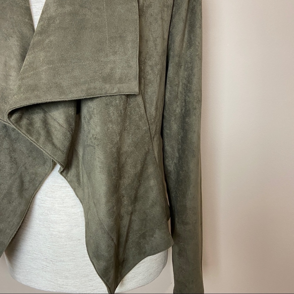 Romeo & Juliet Couture Faux Suede Drape Jacket - Picture 4 of 13